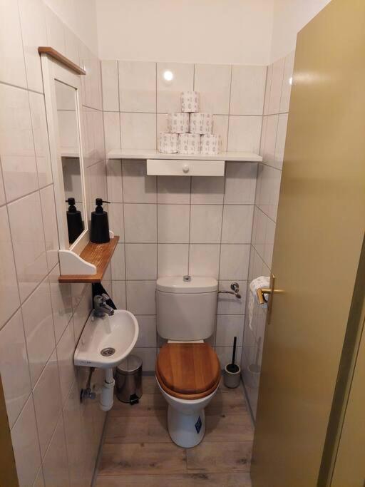 Kmt1 Budapesta
