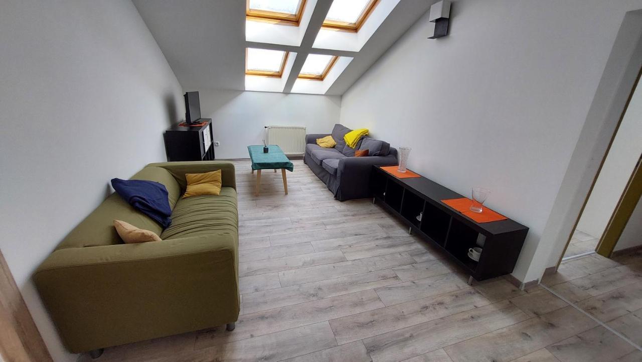 Kmt1 Apartament